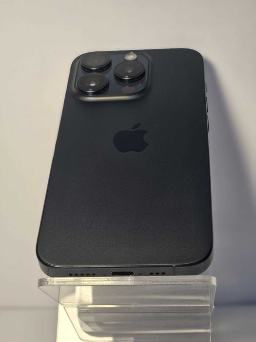 Apple iPhone 15 Pro, Negru, 128GB - Stare Excelenta