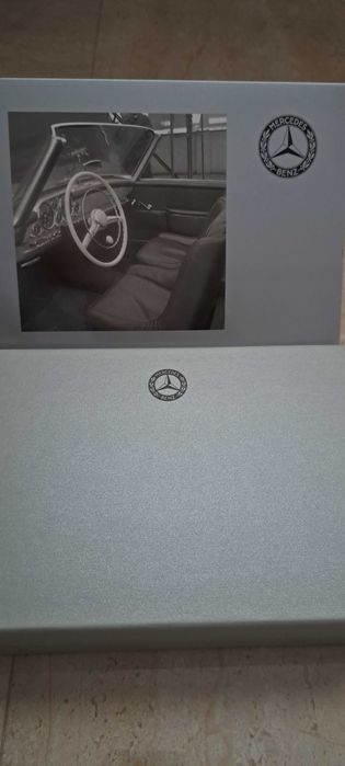 Set cadou colectie dopuri de vin Mercedes-Benz