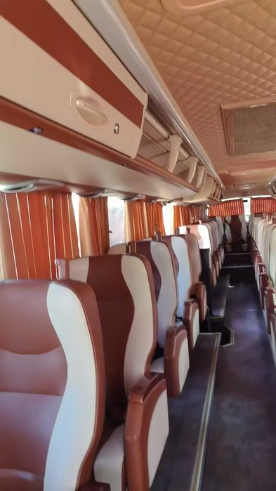 出售2019年3月海格38座2+1大巴车