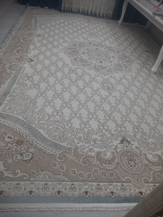Ковер продам б/у