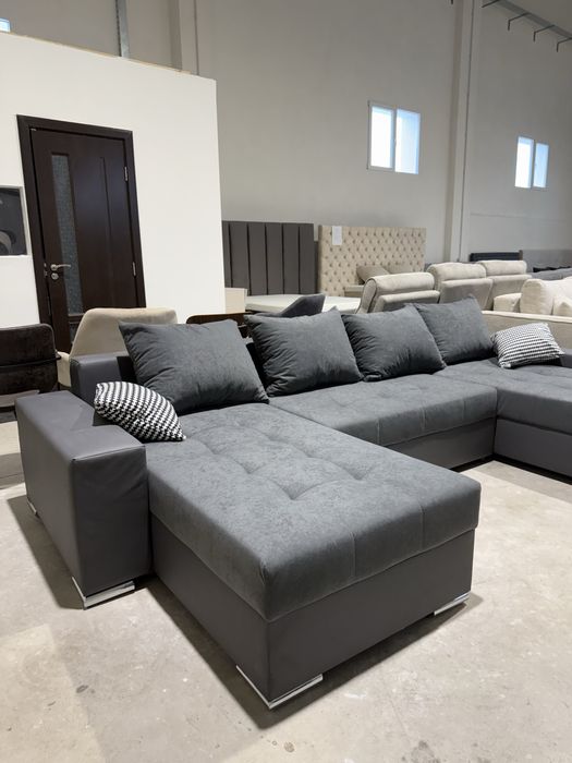 Coltar extensibil U, spatios, cu lada de depozitare, nou- IMPORT DE