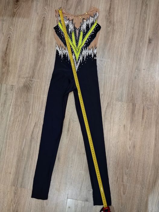 Jackie - Майо за художествена гимнастика за ръст около 135см.