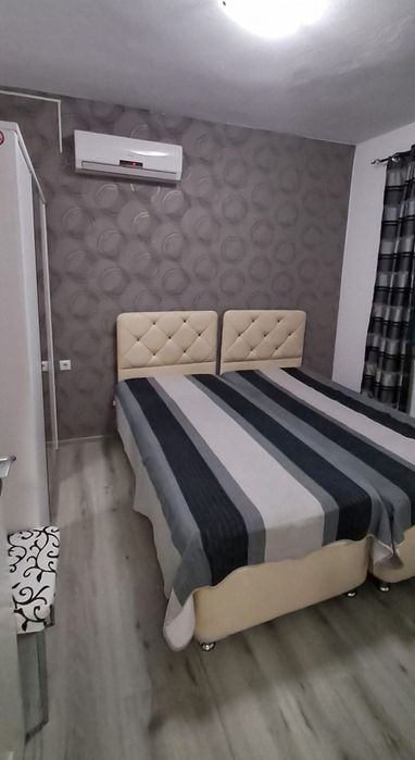 Давам под наем жилище в центъра с 3 спални