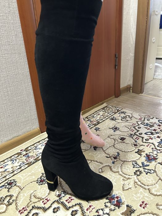 Продам обувь ботфорт