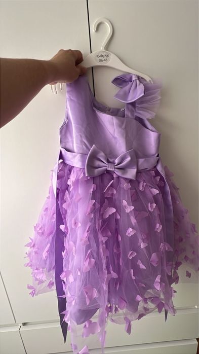 Продам платье новое