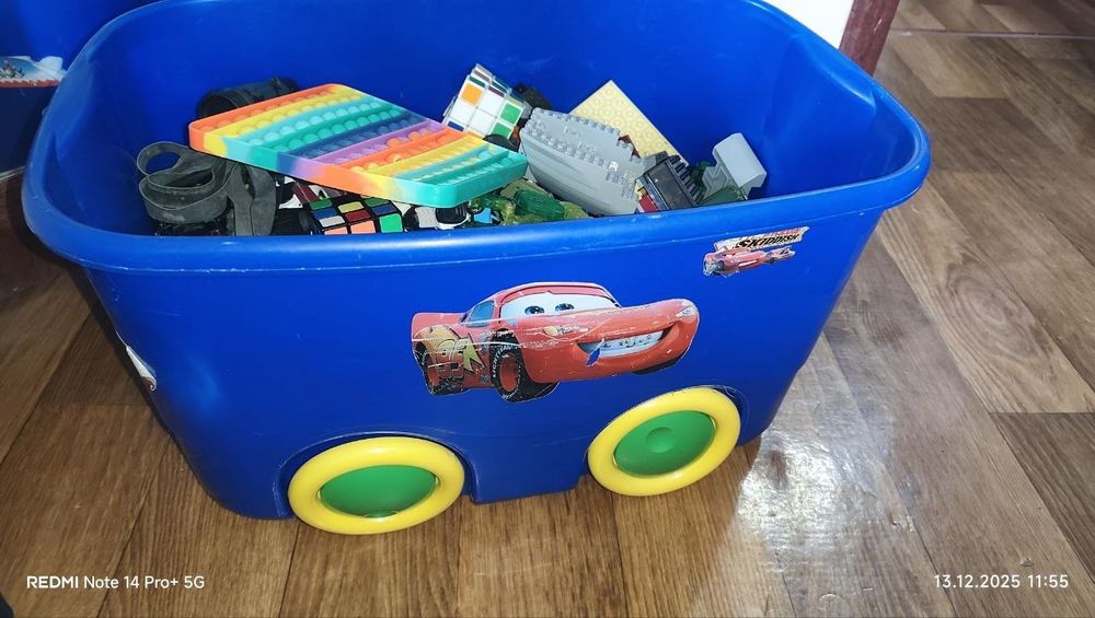 Продам кучу игрушек