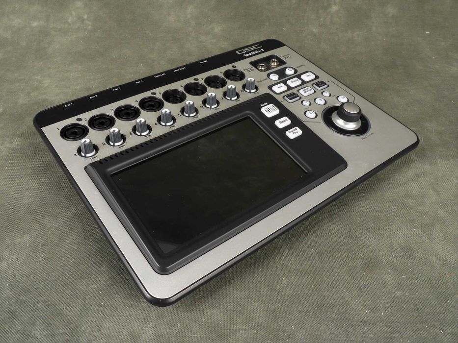 Mixer Digital QSC TouchMIX 8