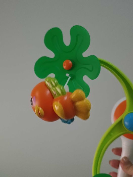 Активна гимнастика и въртележка за легло