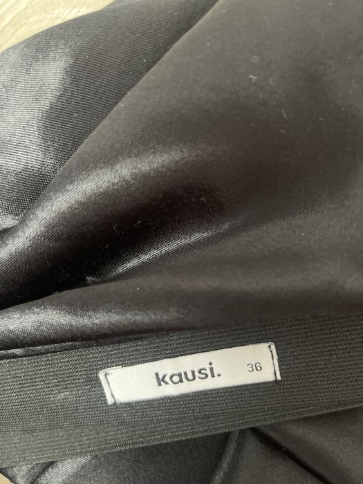 Продам атласную юбку б/у