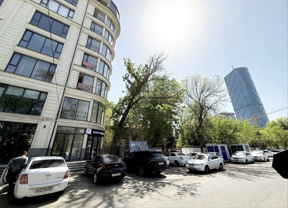 Коммерция 513м² ЖК Via Port ул. Бабура 1 этаж с Арендатором 10.000