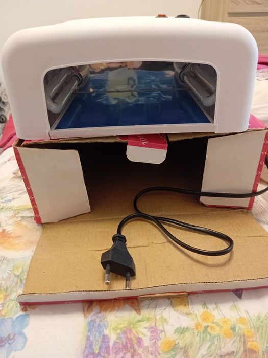 Lampa UV Malika Colours