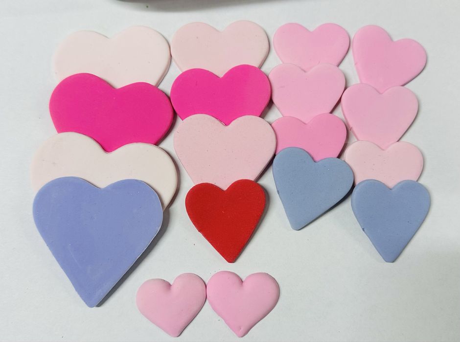 2000 шт готовых украшений из мастики