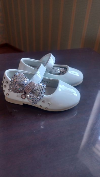 Туфли на девочку