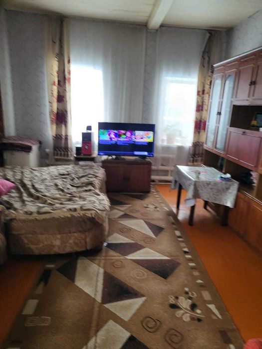 Продам дом в Рабочем посёлке ( район Интерната )