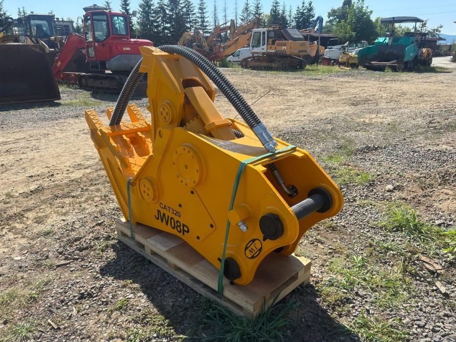 Automiza.ro. Vand piese pentru utilaje de constructii si camioane !