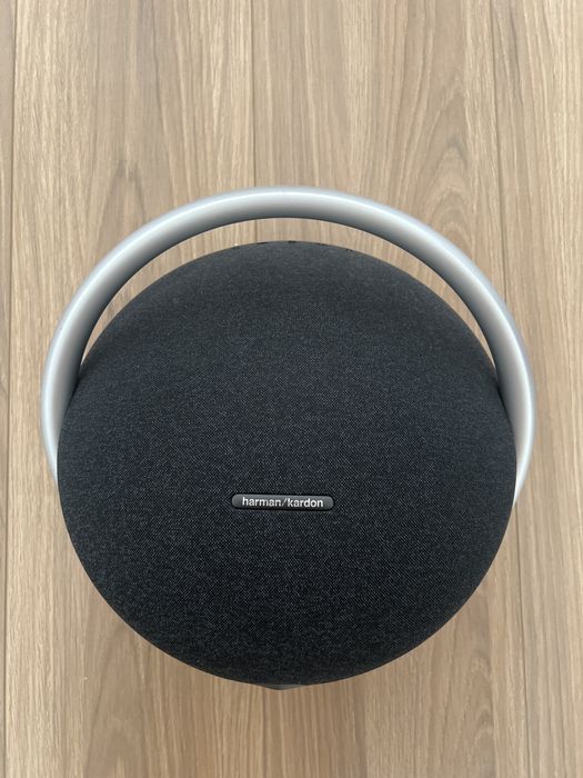 Harman Kardon Onyx 8 колонка
