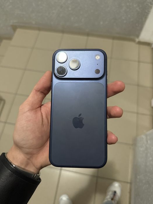 Продается Iphone 17 pro max