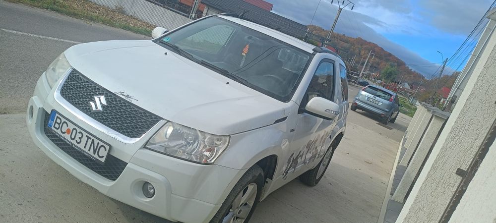Vând sau schimb Suzuki grand Vitara