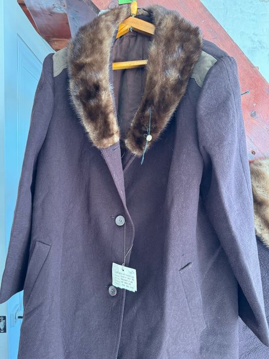 Старые норковые пальто