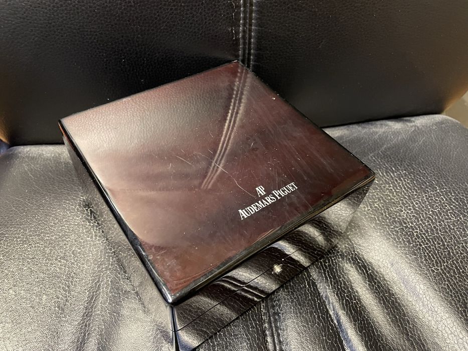 cutie ceas audemars piguet