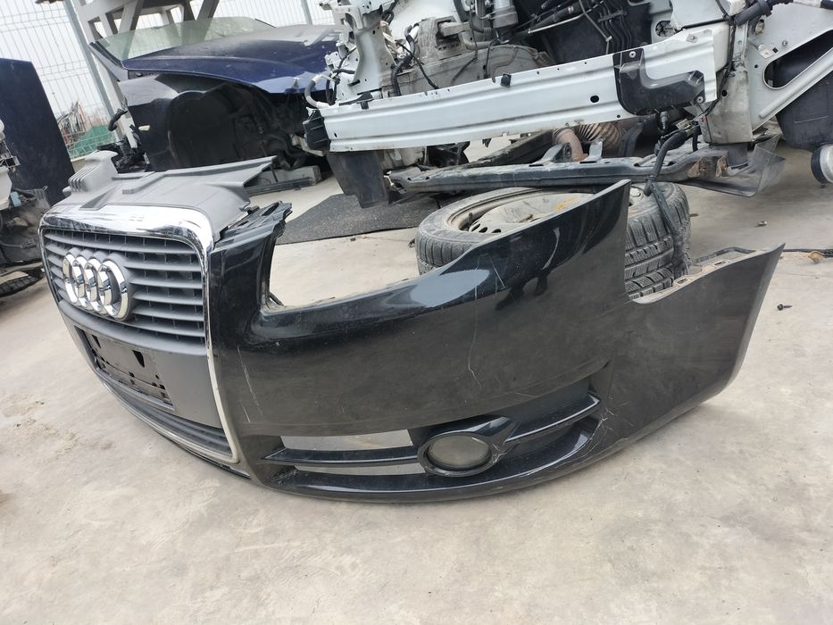 Предна броня Audi A4 B7 / Ауди А4 Б7 2006г.
