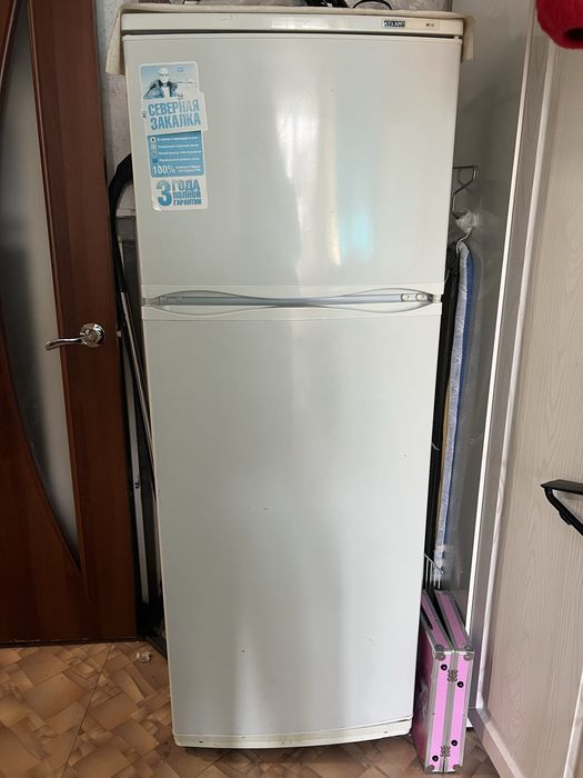 Продам холодильник