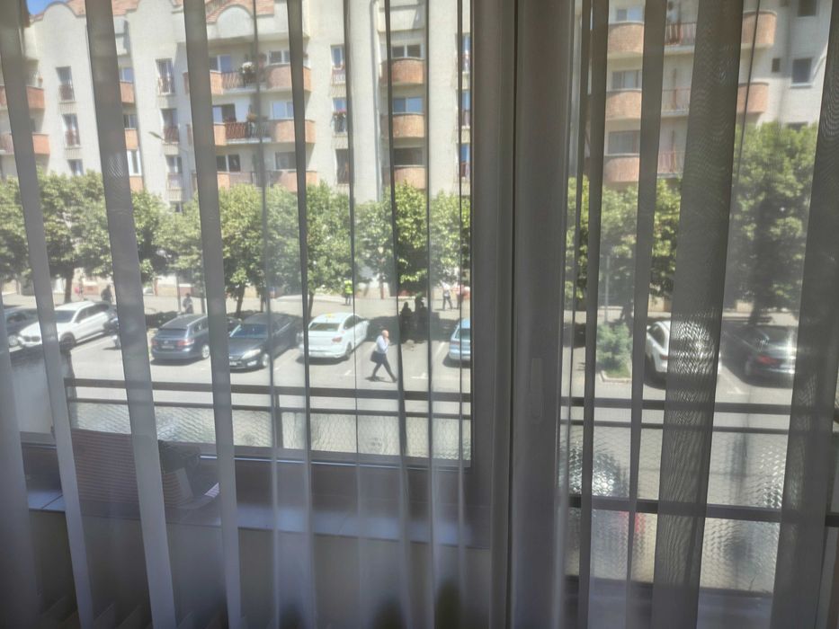 Inchiriez apartament 2 camere centru Gherla jud Cluj