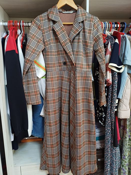 Кийимлар сотилади янги. Причина переезд.