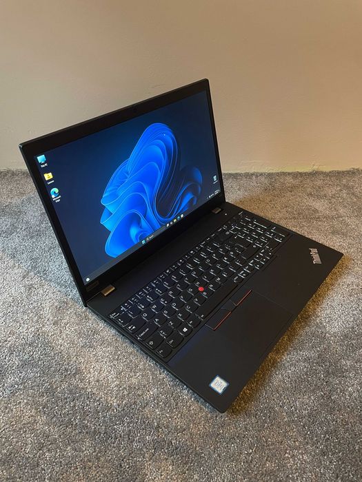 Lenovo ThinkPad T590 - i5-8365u, 8GB RAM DDR4, 256GB NVMe M.2 SSD, 15.6'' IPS FHD