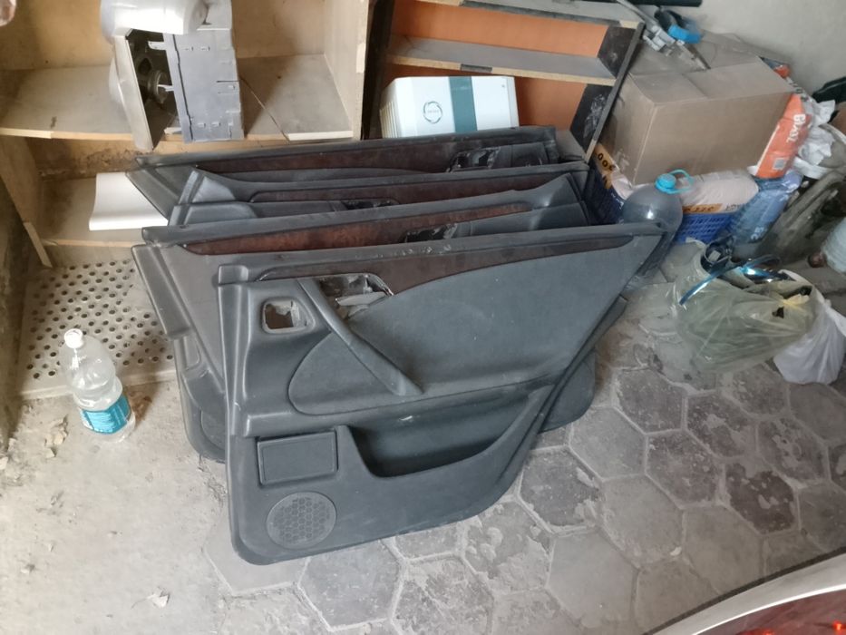 Обшивка Мерседес 210