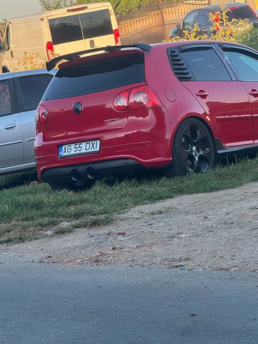 Vând golf 5 GTI 2000 Benzina tfsi turbo