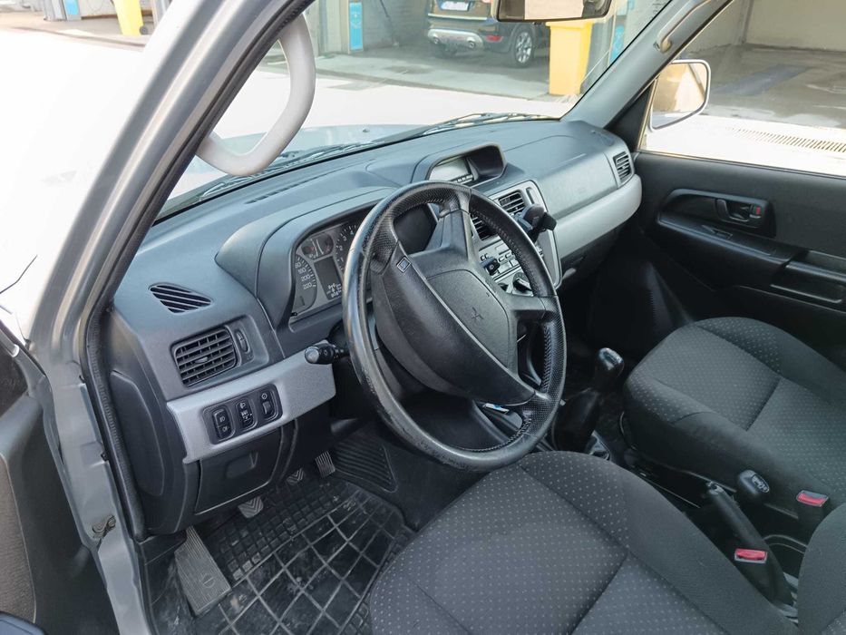 MITSUBISHI Pajero Pinin 2005 — imagine 3