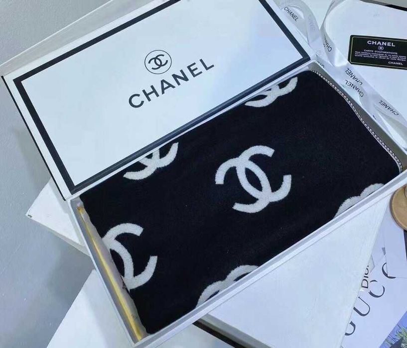 Кашмиреният шал Chanеl