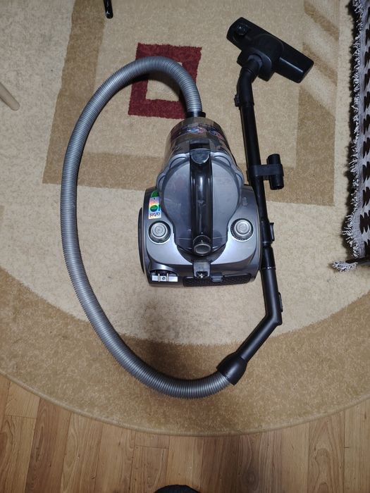 Продам пылесос в рабочем состоянии