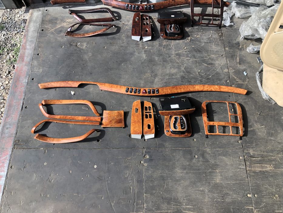 Салонное дерево на w220 мерседес.