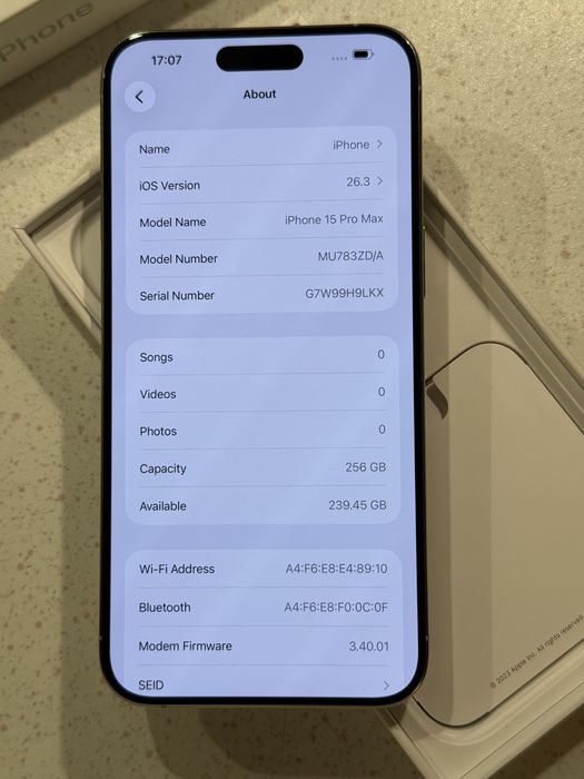 iPhone 15 Pro Max 256GB White Titanium – Като НОВ, 95% Батерия.