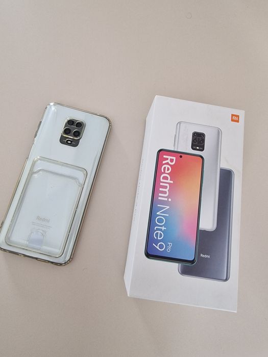 Телефон  Редми нот 9 про