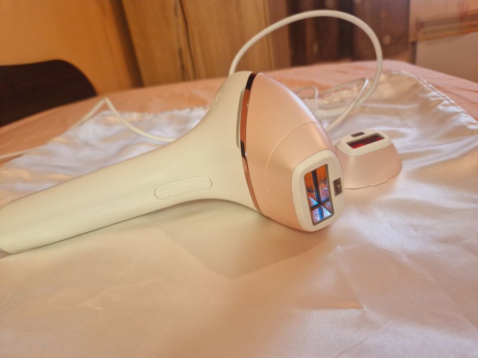 НАМАЛЕН! Фотоепилатор PHILIPS Lumea Prestige