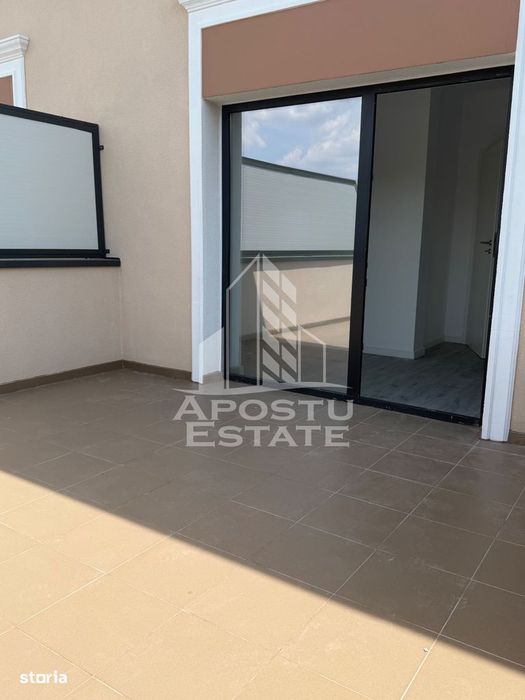 Duplex de vanzare cu 4 camere si 2 bai ,Ghiroda