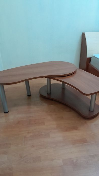 Журнальный столик срочно