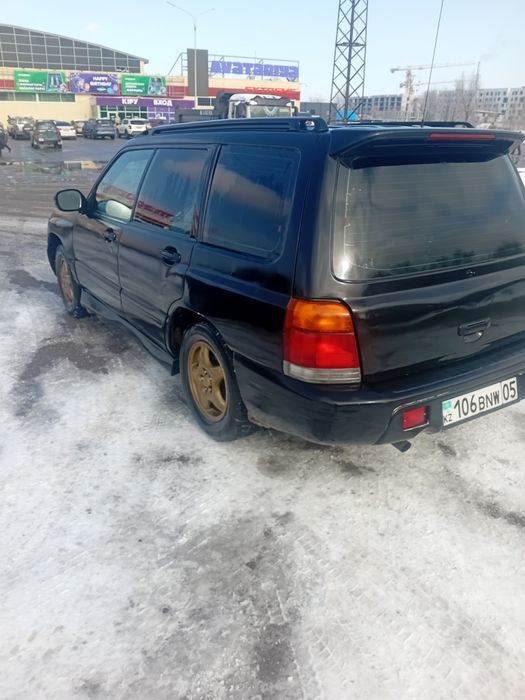 Субару сатылады ф