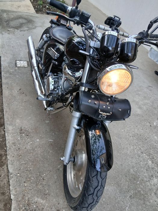Vand motocicleta  stare de functionare impecabila