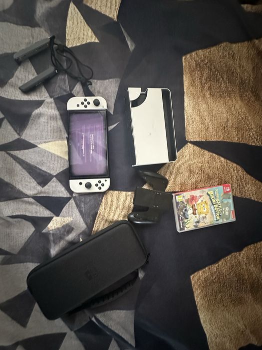 Nintendo switch Oled 64GB+Игра+Калъф