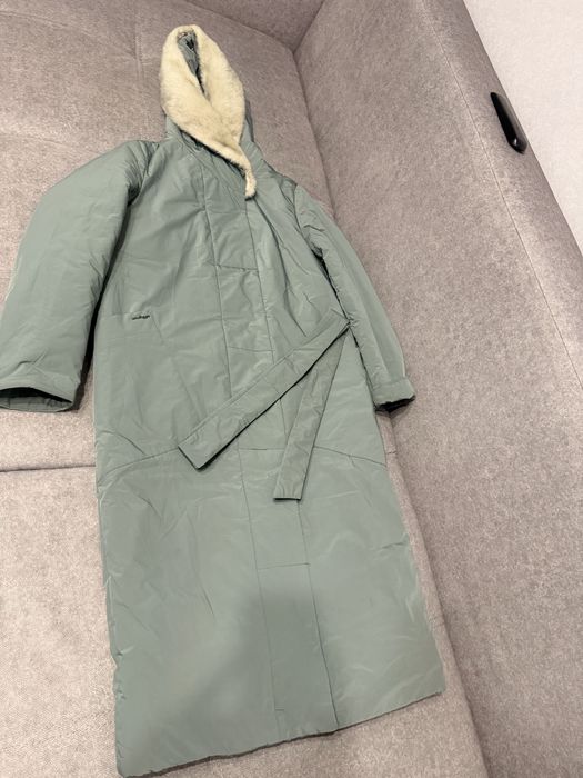 Верхняя одежда. Пуховик