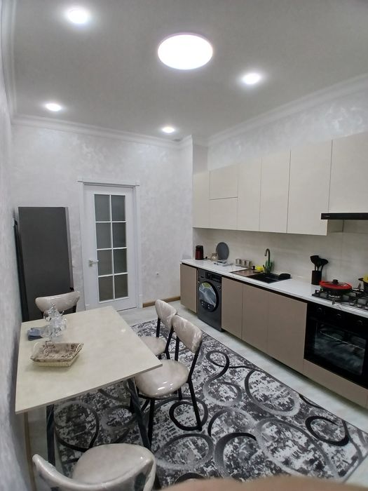 Сдаётся  квартира по суточно Ташкент сити