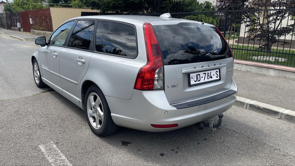 Volvo V50 R-Design