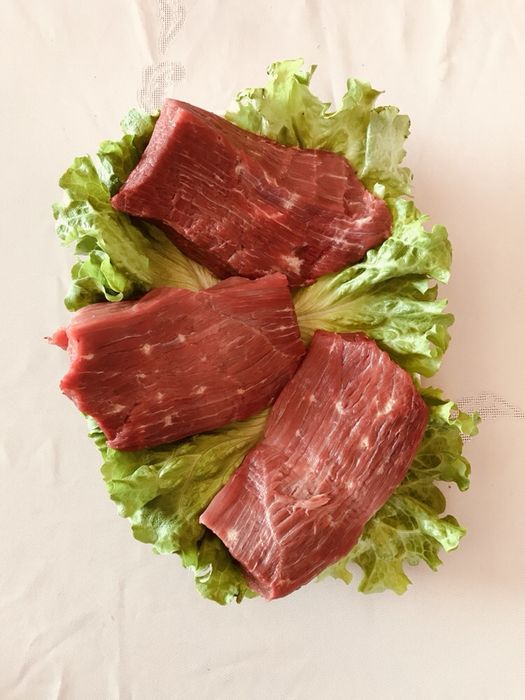 Телешко месо във собствен сос