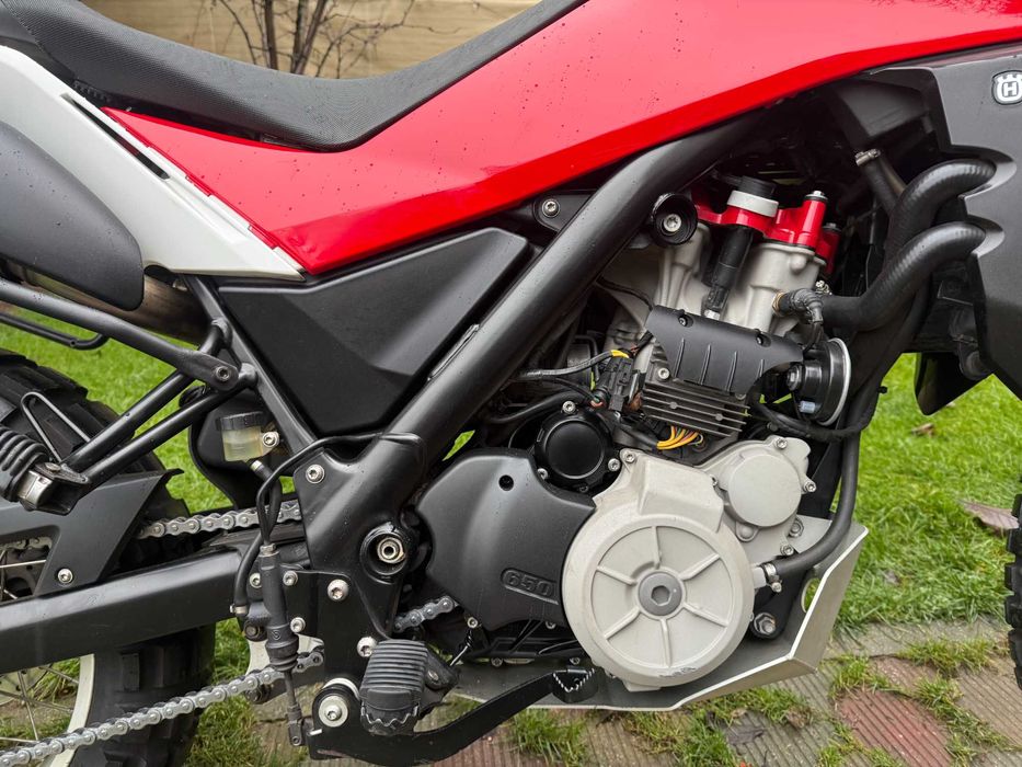 Motoyard vinde Husqvarna TR 650 Terra Adventure