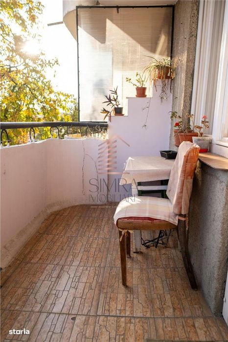 Apartament 4 camere decomandat pta. Decebal