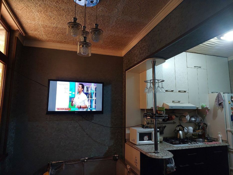 Уй Сотилади офис учун !!!